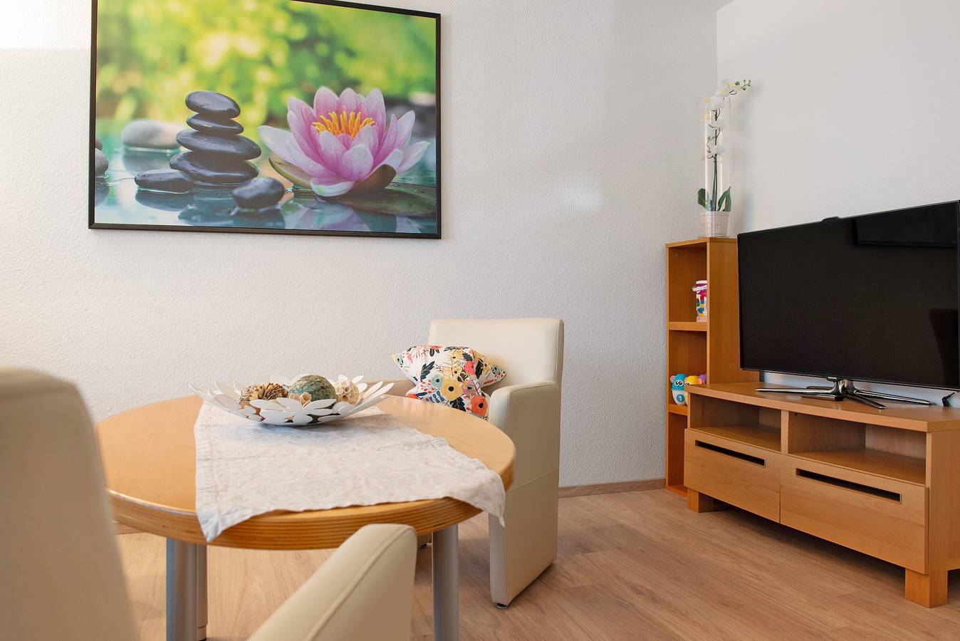 Entire apartment, Apartment 'Renner' with Private Terrace and Wi-Fi in Daisendorf, Region Bodensee-Oberschwaben