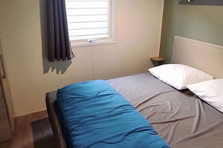 Mobil home pour 4 personnes dans Office De Tourisme Challes Les Eaux - 2