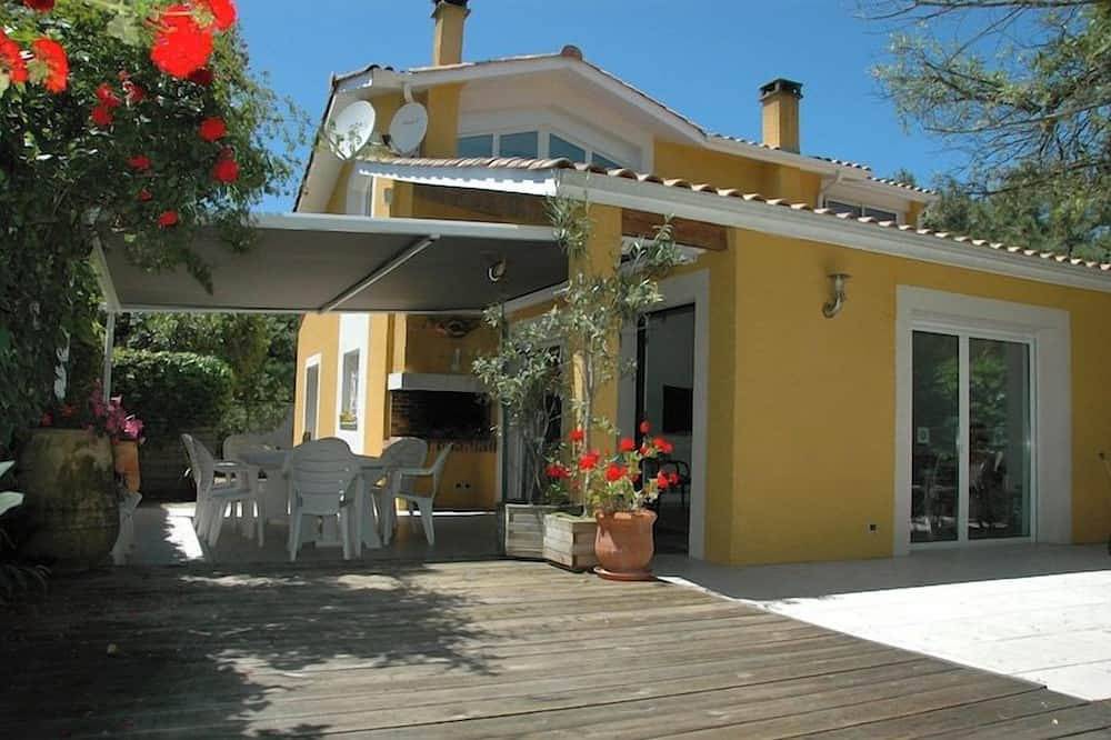 Very nice, comfortable house, ideal location in Hourtin Plage, Hourtin