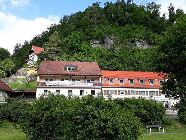 Hotel für 2 Personen, mit Balkon, mit Haustier in Gößweinstein