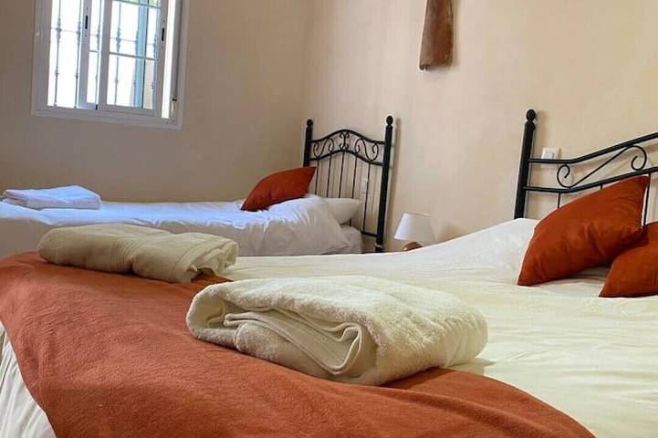 Holiday apartment for 3 people, with pool - 1