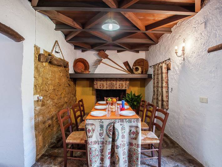 Granja para 8 personas, con jardín además de terraza y piscina, Se admiten mascotas en Provincia de Granada - 3