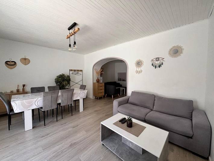 Location de vacances pour 6 personnes, avec terrasse et jardin à Villelaure - 2