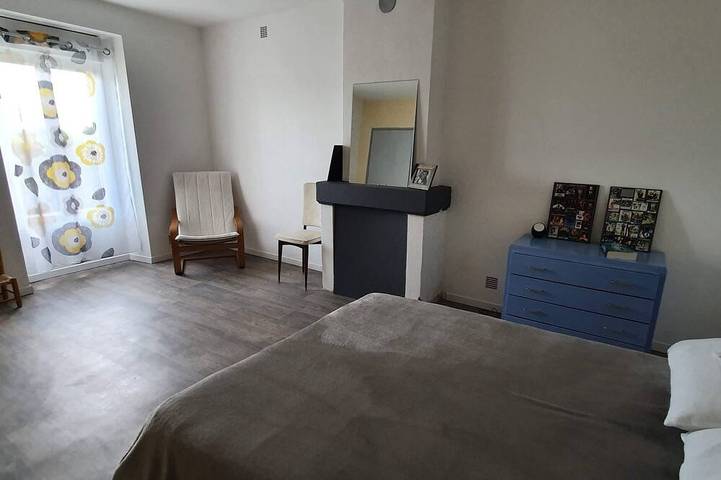 Location de vacances pour 6 personnes, avec Jardin à Fontaine-Guérin - 2