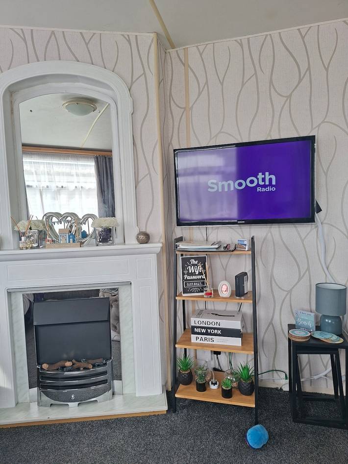 Chalet for 8 people, with Balcony and Terrace in Chapel St. Leonards