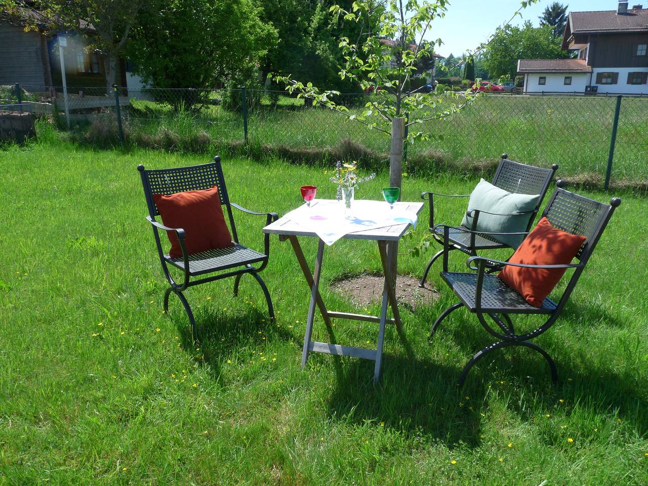 Ganze Ferienwohnung, Ferienhaus Stöttham-Chiemsee - Ferienhaus 40 qm für max. 2 Personen in Stottham, Chieming