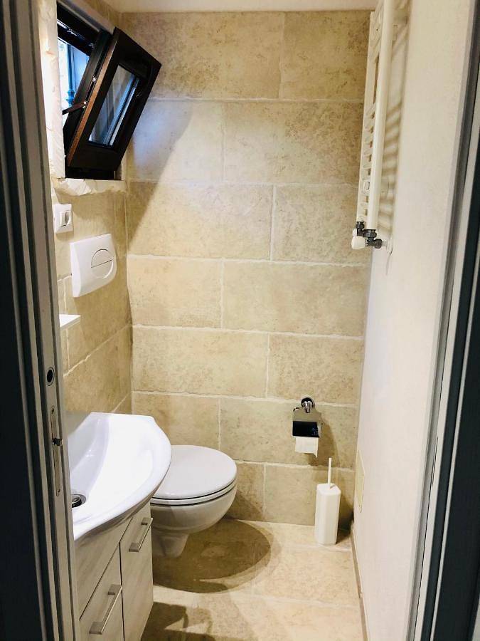 Location de vacances pour 4 personnes, avec piscine ainsi que sauna et jardin à Castellana Grotte - 3