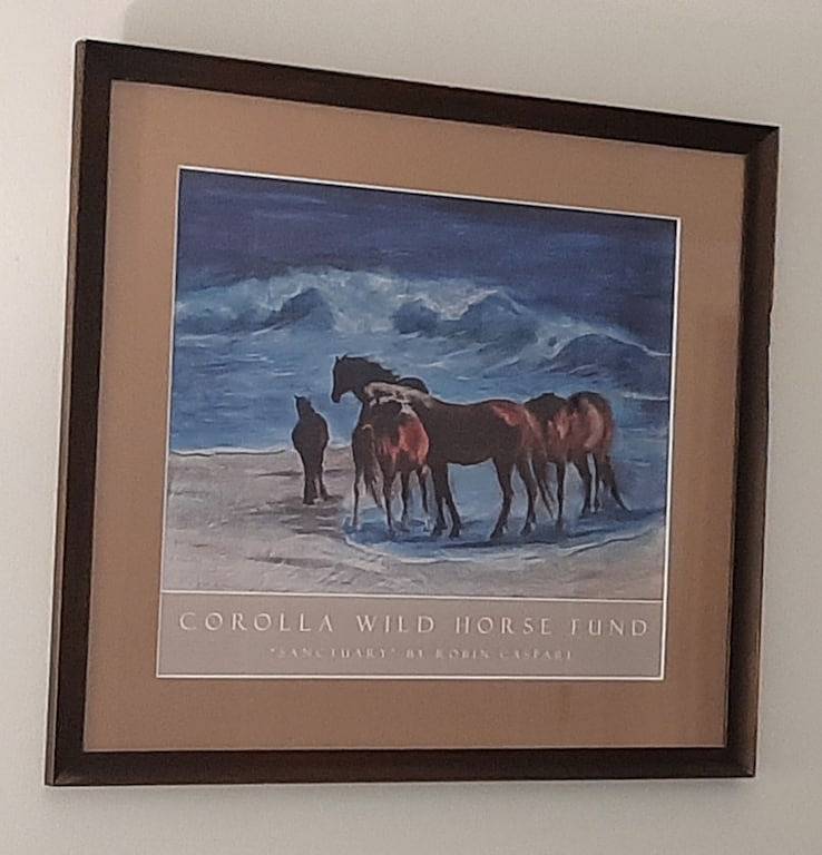 Ganze Wohnung, Welcome to Saltwater Seaclusion! Heart of Corolla! Walk to Everything! in Corolla, Currituck County