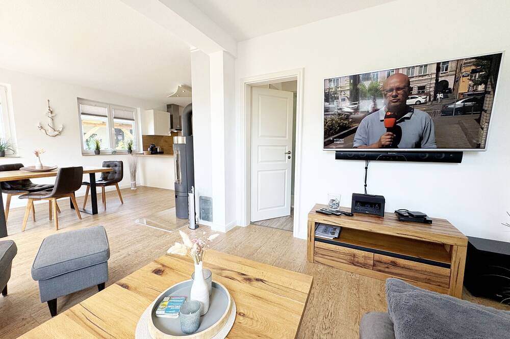 F: Ferienhaus Uns lütt Hus mit Sauna, Kamin & Terrasse - Ferienhaus Uns lütt Hus in Selliner See, Baabe