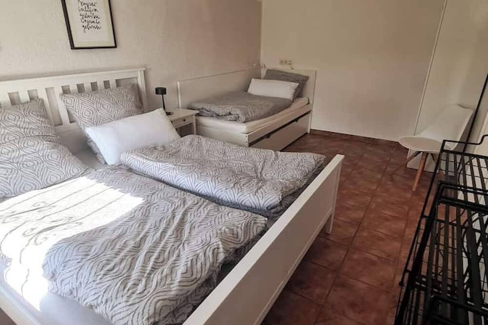 Ganze Wohnung, Ferienwohnung Markelsbach - gemütlich im Bergischen - Nähe zu Köln und Bonn in Much, Rhein-Sieg-Kreis