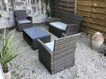 Gîte pour 2 personnes, avec terrasse à Sansais