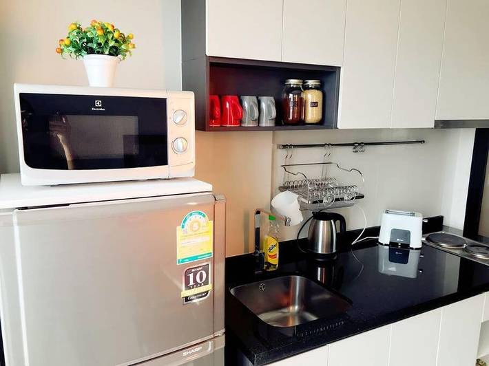 Apartamento de vacaciones para 3 personas, con jardín además de terraza y piscina - 1