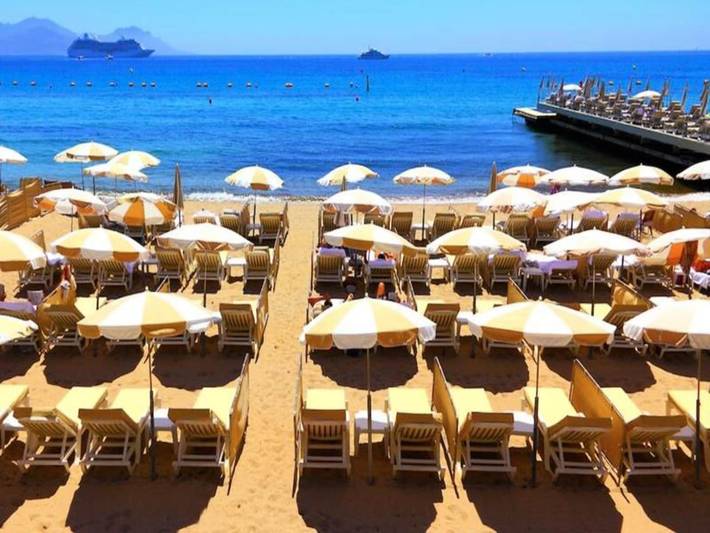 Gîte pour 3 personnes, avec balcon, adapté aux familles dans Cinema Les Arcades Ales - 4