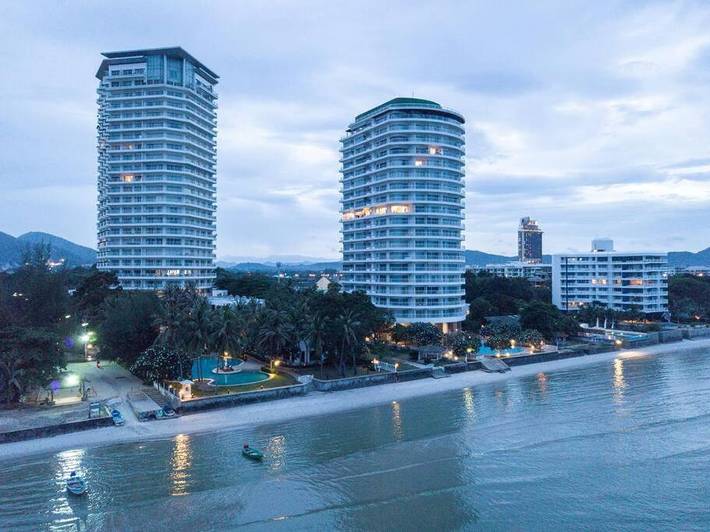 Ferienwohnung für 4 Personen, mit Pool und Balkon sowie Ausblick und Garten - 1