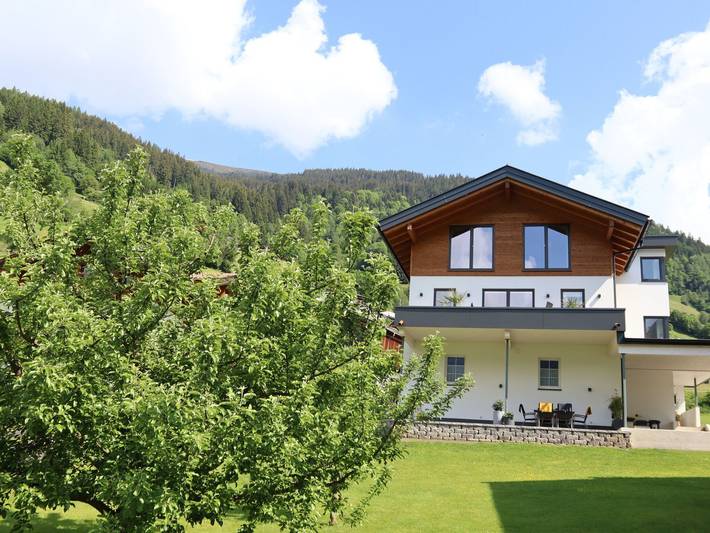 Ferienwohnung für 6 Personen, mit Terrasse und Sauna sowie Ausblick in Bramberg am Wildkogel - 2