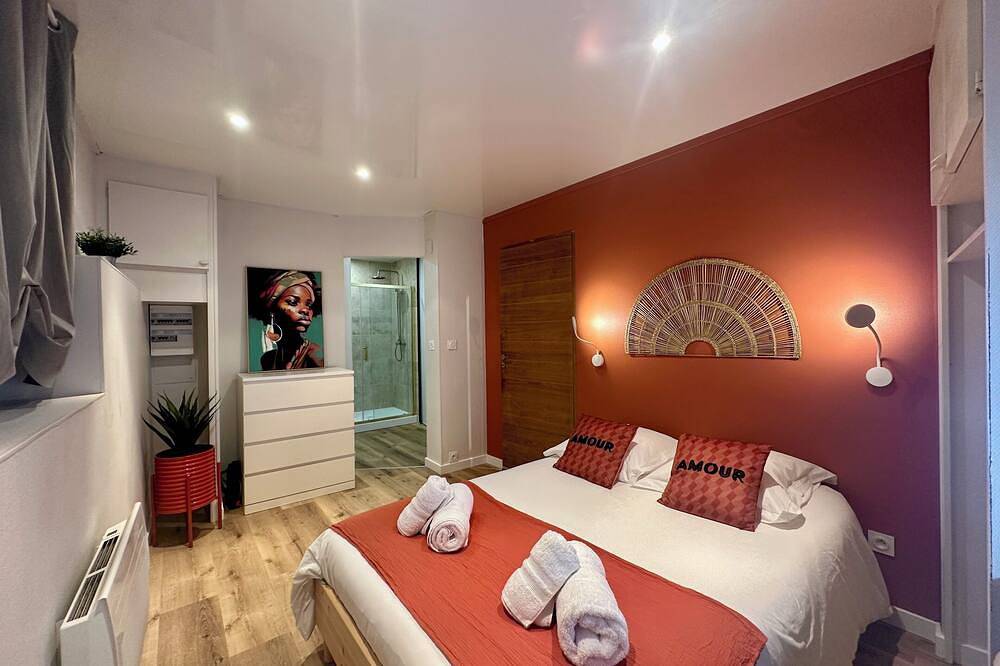 Apartamento entero, Casa Jaubertie -Cosy & Chaleureux T2 -Hyper centre in Brive-la-Gaillarde, Brive-la-Gaillarde region