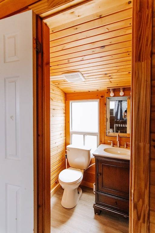 Sandpiper Beach Resort - Cottage # 11 in Wasaga Beach, ON, Huronsee (Kanada)