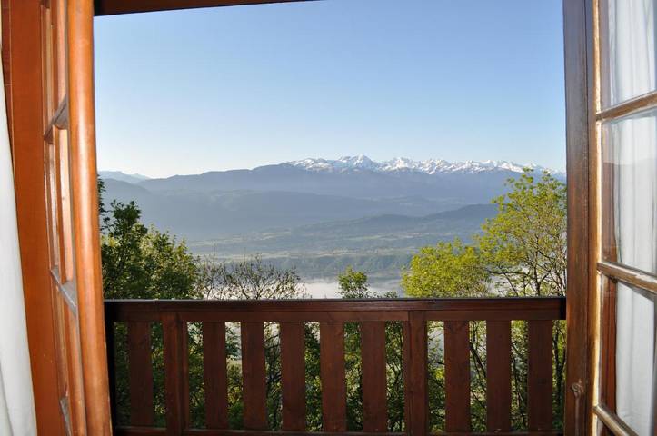Gîte pour 5 personnes, avec jardin ainsi que vue et balcon à Saint-Pierre-d'Albigny - 2