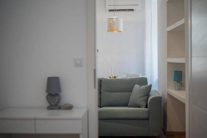 Maison d’hôte pour 2 personnes, avec terrasse à Pula - 3