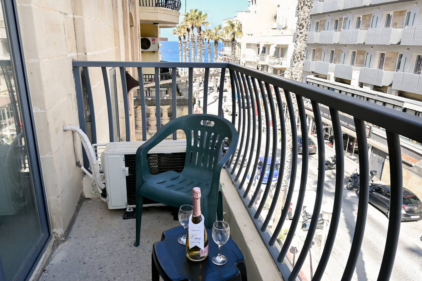 Sea Breeze Bay Guesthouse - B1 in St. Paul's Bay, Malta