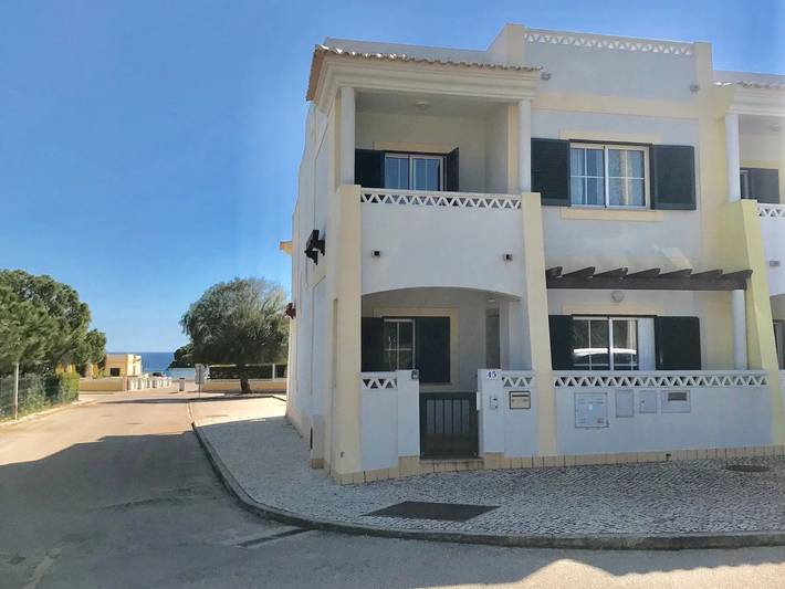 Gîte für 4 Personen, mit Pool und Terrasse sowie Garten