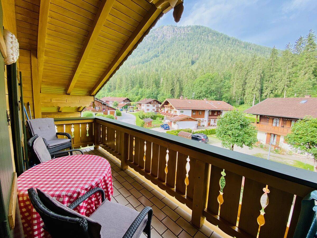 Ganze Wohnung, Rustikal eingerichtete Fewo Fagstein mit 2 Schlafzimmern und Balkon in Schönau am Königssee, Berchtesgadener Alpen