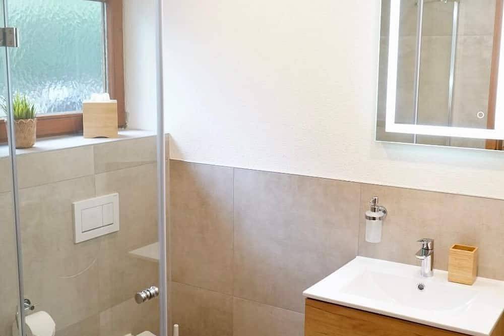 Ganze Wohnung, Modernes Apartment in ruhiger Lage in Landkreis Biberach