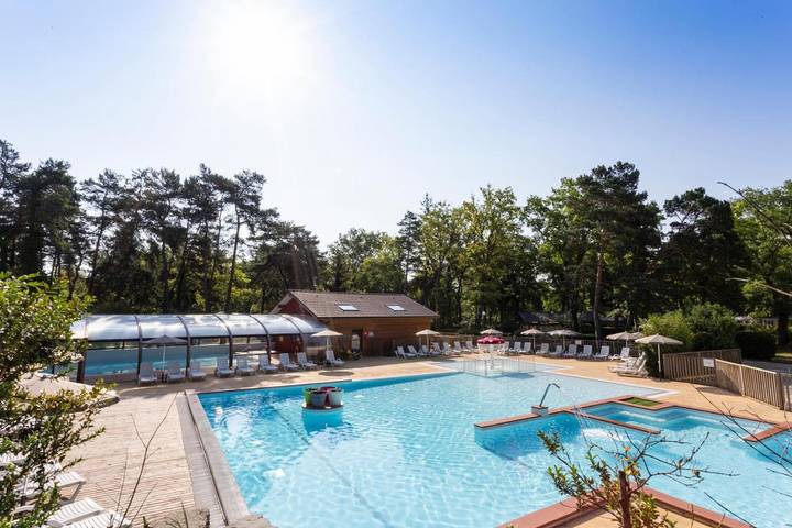 Location de vacances pour 5 personnes, avec jacuzzi ainsi que terrasse et piscine à Excenevex - 2