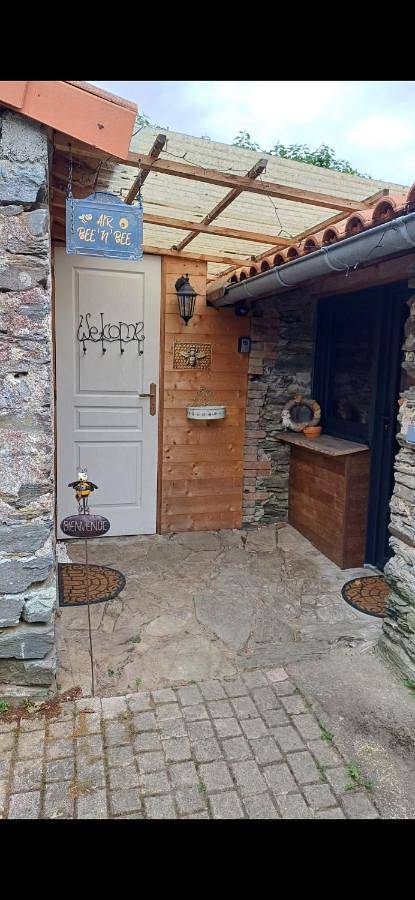 Gîte pour 4 personnes, avec jardin et vue à Chanzeaux - 3