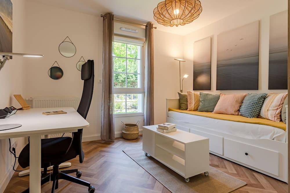 Entire apartment, Nice apartment for 5 people with Wifi, Tv and terrace in Benerville-sur-Mer, Lisieux region