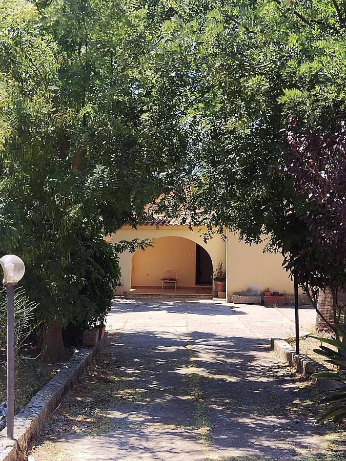 Casa vacanza per 7 persone, con terrazza e panorama nonché giardino - 1