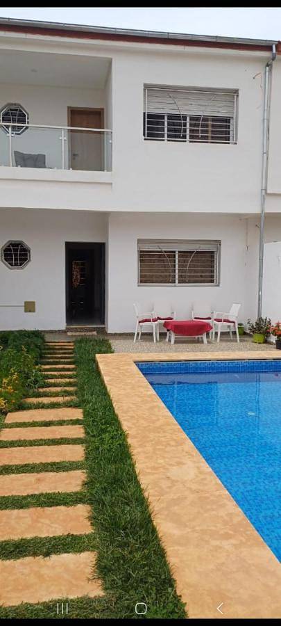 Location de vacances pour 6 personnes, avec piscine et jardin ainsi que terrasse et vue, animaux acceptés dans Imouzzer du Kandar - 4