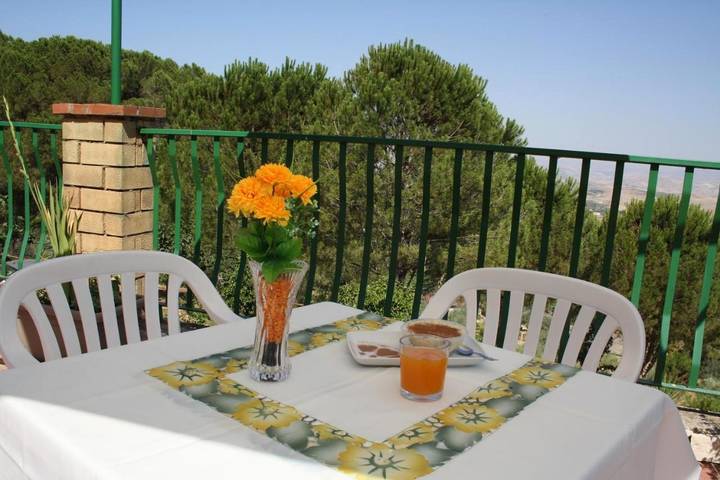 Location de vacances pour 2 personnes, avec jardin et vue, animaux acceptés à Mazzarino - 4