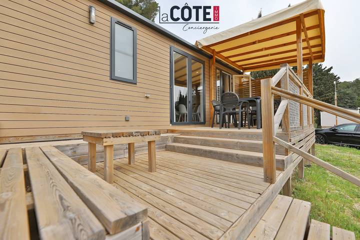 Bungalow para 6 personas, con piscina además de piscina para niños y terraza - 1