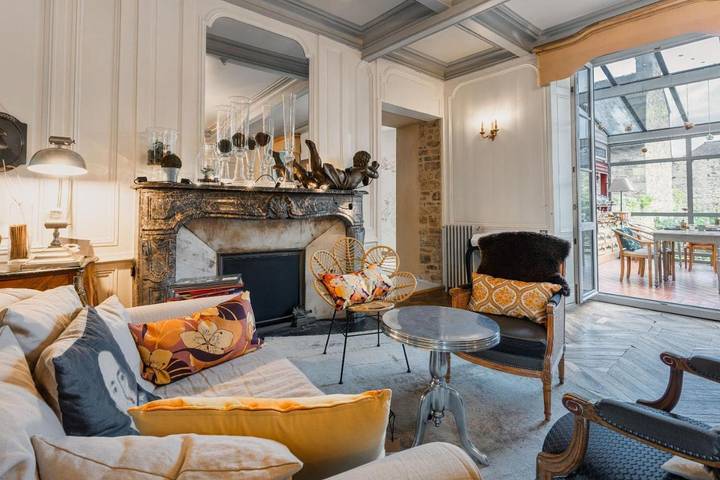 Location de vacances pour 2 personnes, avec terrasse et sauna ainsi que vue et jardin à Guingamp - 4