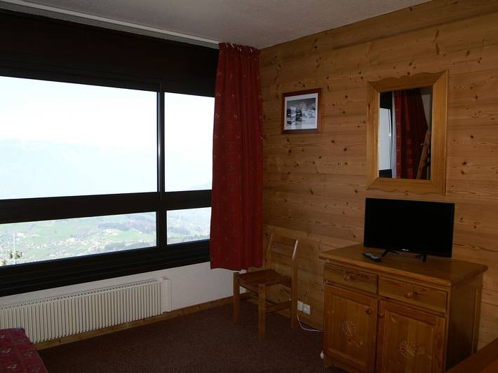 Gîte pour 3 personnes, animaux acceptés dans Office De Tourisme Des Sept Laux - 2