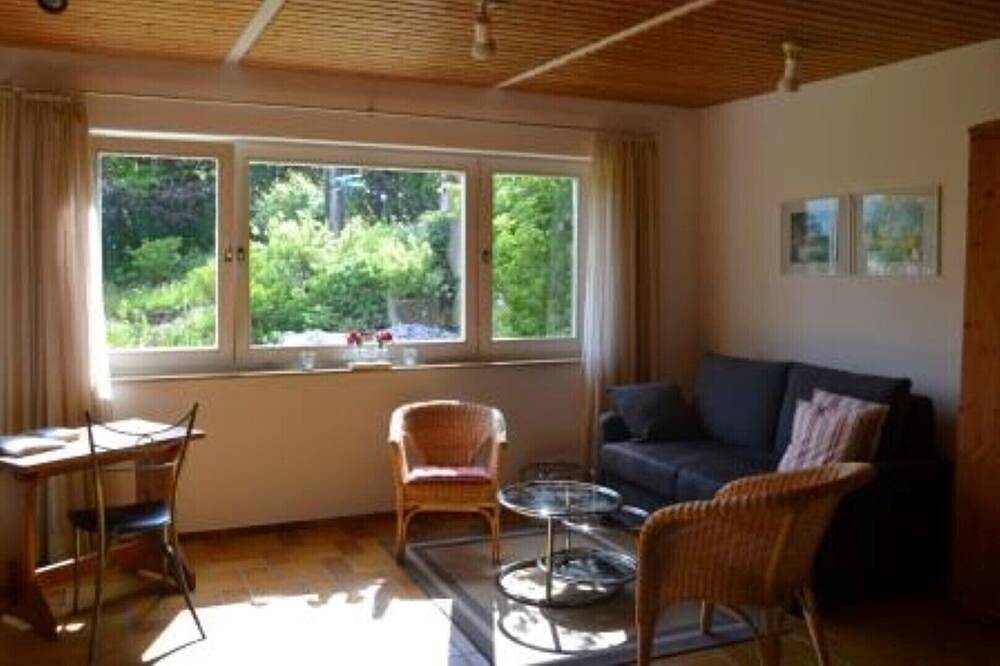 Ganze Wohnung, Ferienwohnung 2 *** Erdgeschoss in Bermatingen, Region Bodensee-Oberschwaben