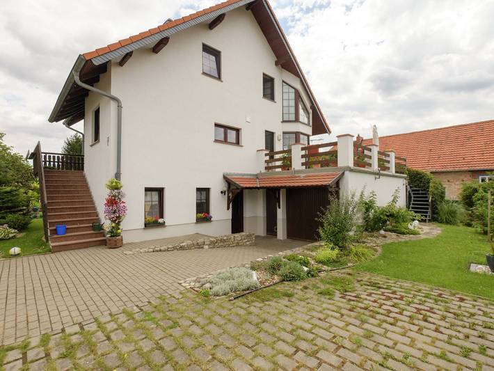Ferienwohnung für 4 Personen, mit Terrasse und Garten in Ballenstedt