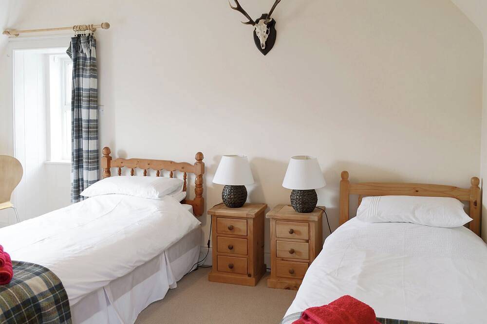 3 Schlafzimmer Unterkunft in Rosehall, near Lairg in Highlands