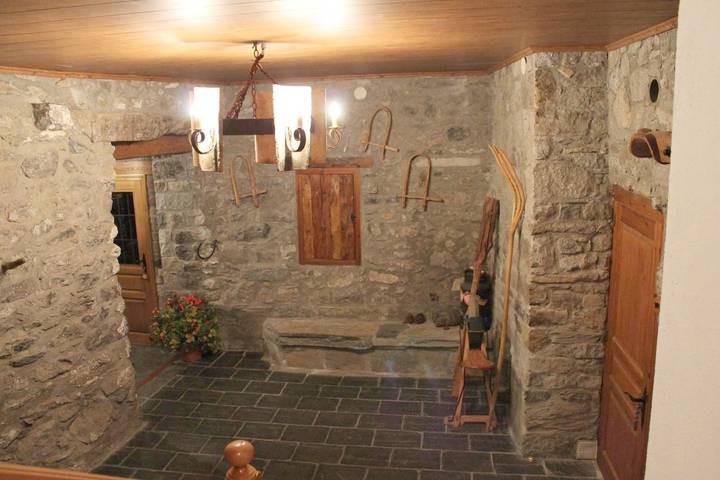 Casa rural para 2 personas, con Balcón además de Terraza y Jardín en Senet - 2