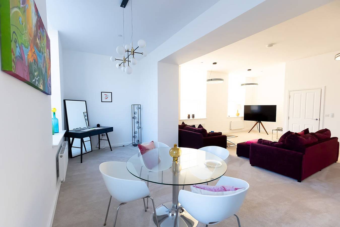 Grade Ii mill townhouse Leeds | Parking | Sleeps 6 in Leeds, Westliches Yorkshire