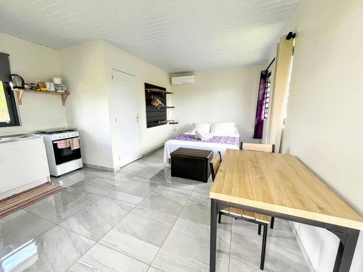 Gîte pour 2 personnes, avec jardin et piscine dans Polynésie française - 4