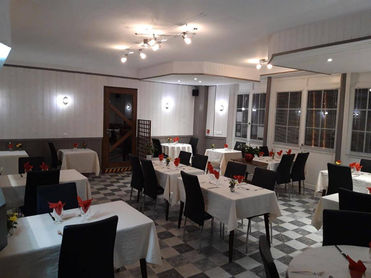 Double Room in Monthureux-sur-Saône, Neufchâteau