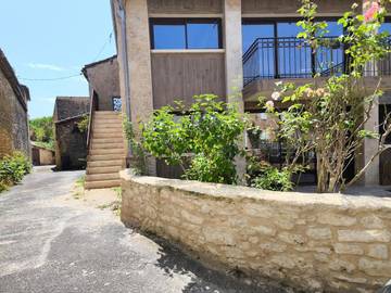 Gîte pour 3 personnes, avec terrasse, animaux acceptés à Saint-Front-sur-Lémance