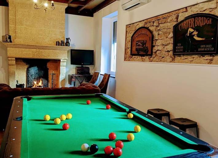Location de vacances pour 8 personnes, avec Jacuzzi et Terrasse ainsi que Jardin et Bassin pour enfant à Floure - 4