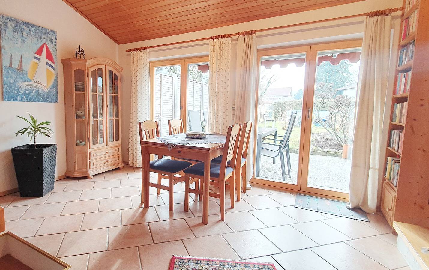Ganze Ferienwohnung, Steffl Martina - Ferienwohnung 54 qm, 1-3 Pers., großzügige Terrasse, Swimmingpool, Liegewiese in Grassau, Chiemsee