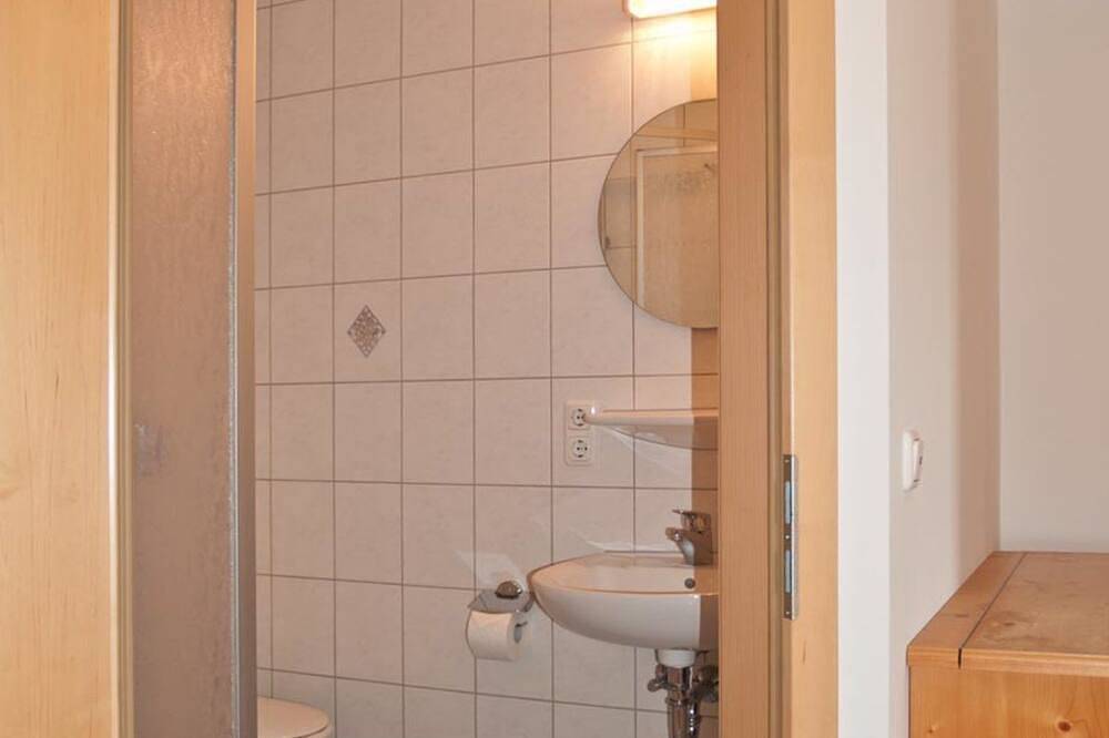 Vacation apartment Irmi - Oberpartenhauserhof in Gmund, Bavarian Alps