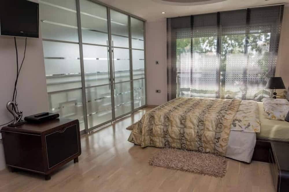 Lux Villa Ivan Budva in Budva, Opština Budva