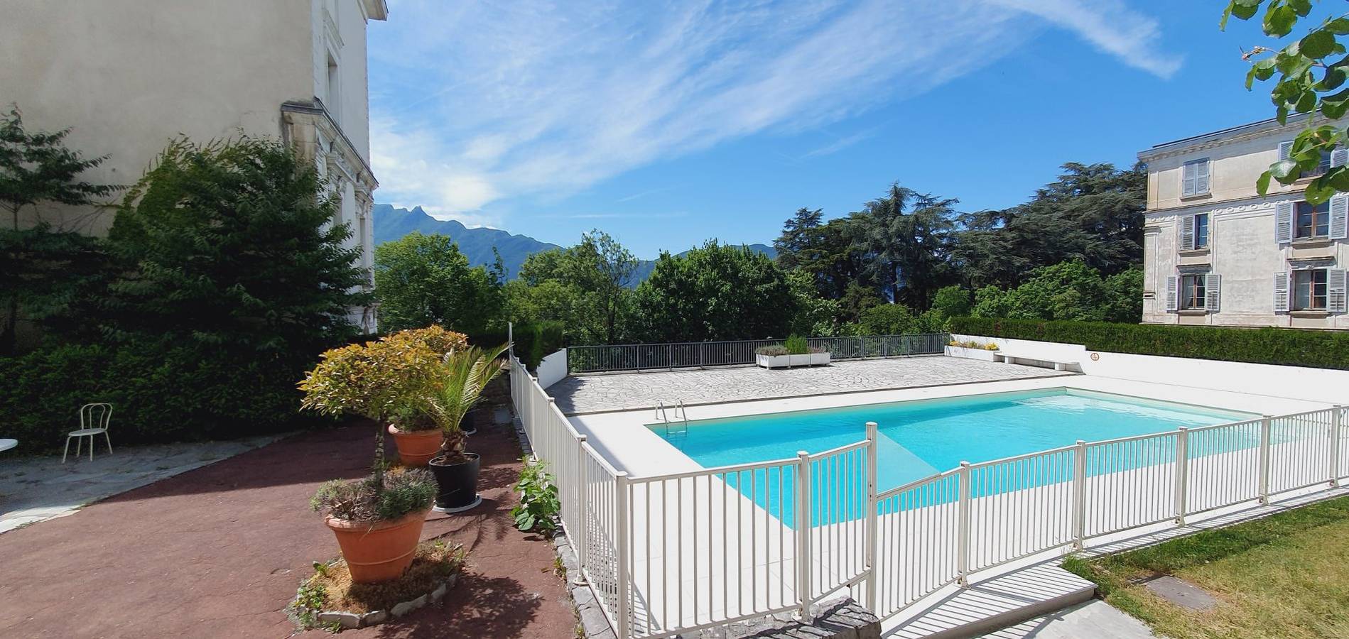 Studio entier, Studio 28m² ⭐⭐⭐ résidence l'Albion, N°180, avec parking in Aix-les-Bains, Région de Chambéry