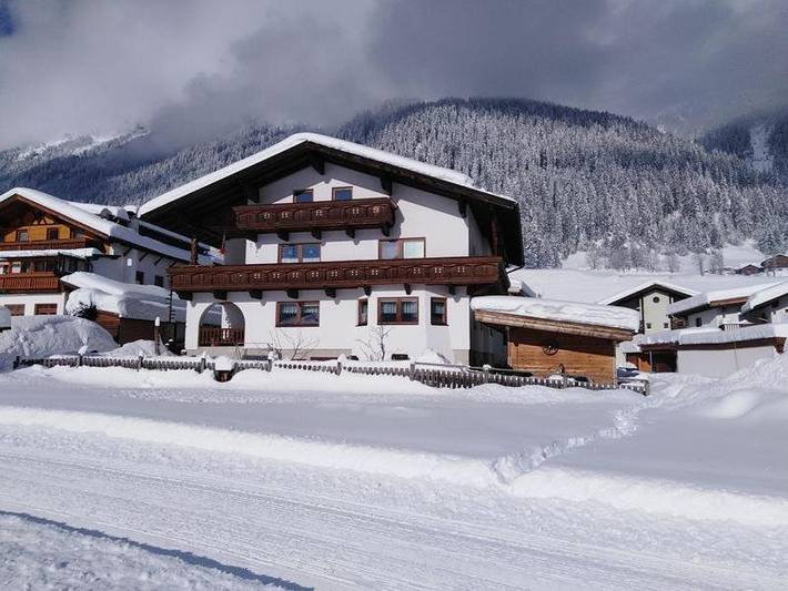 Appartement de vacances pour 4 personnes, avec vue et jardin - 1